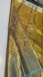 Load and play video in Gallery viewer, Classic Shimmer Gold &amp; Ice Blue Brocade Tissue Bridal Elegance Kanchipuram Handloom Silk Saree SS27280
