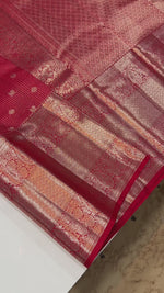 Load and play video in Gallery viewer, Classic Red Ahaana Krishna Bridal Elegance Kanchipuram Handloom Silk Saree SS28148
