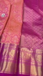 Load and play video in Gallery viewer, Classic Peachy Orange &amp; Wine Bridal Elegance Kanchipuram Handloom Silk Saree SS24590
