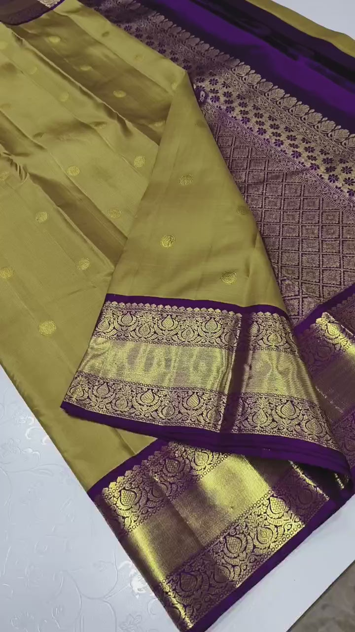 Classic Olive Green & Vadamalli 2gm Zari Kanchipuram Handloom Silk Saree SS26190
