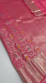 Load and play video in Gallery viewer, Classic Rose Brocade Meenakari Bridal Elegance Kanchipuram Handloom Silk Saree SS27058
