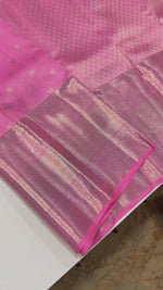 Load and play video in Gallery viewer, Classic Fuchsia Pink Bridal Elegance Kanchipuram Handloom Silk Saree SS28147
