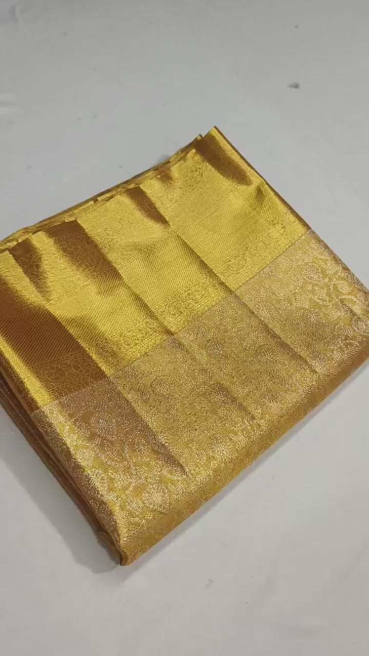 Classic Gold 1point5gm Zari Bridal Elegance Kanchipuram Handloom Silk Saree SS23787