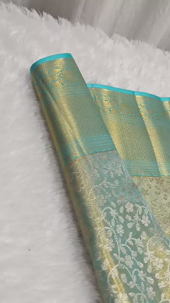 Classic Sky Blue Bridal Elegance Kanchipuram Handloom Silk Saree SS25290