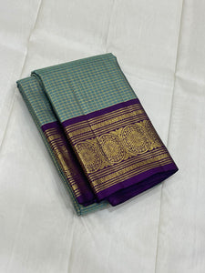Classic Fern Green & Violet 2gm Vintage Checks Zari Kanchipuram Handloom Silk Saree SS26157