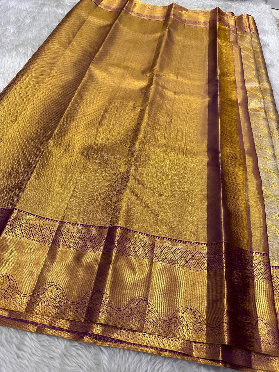 Shimmer Gold & Violet Bridal Elegance Kanchipuram Handloom Silk Saree SS26182