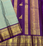 Load image into Gallery viewer, Classic Fern Green &amp; Violet 2gm Vintage Checks Zari Kanchipuram Handloom Silk Saree SS26157
