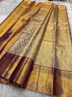 Load image into Gallery viewer, Shimmer Gold &amp; Violet Bridal Elegance Kanchipuram Handloom Silk Saree SS26182
