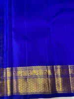Load image into Gallery viewer, Classic Robin Blue Kanchipuram Handloom Silk Saree SS26146
