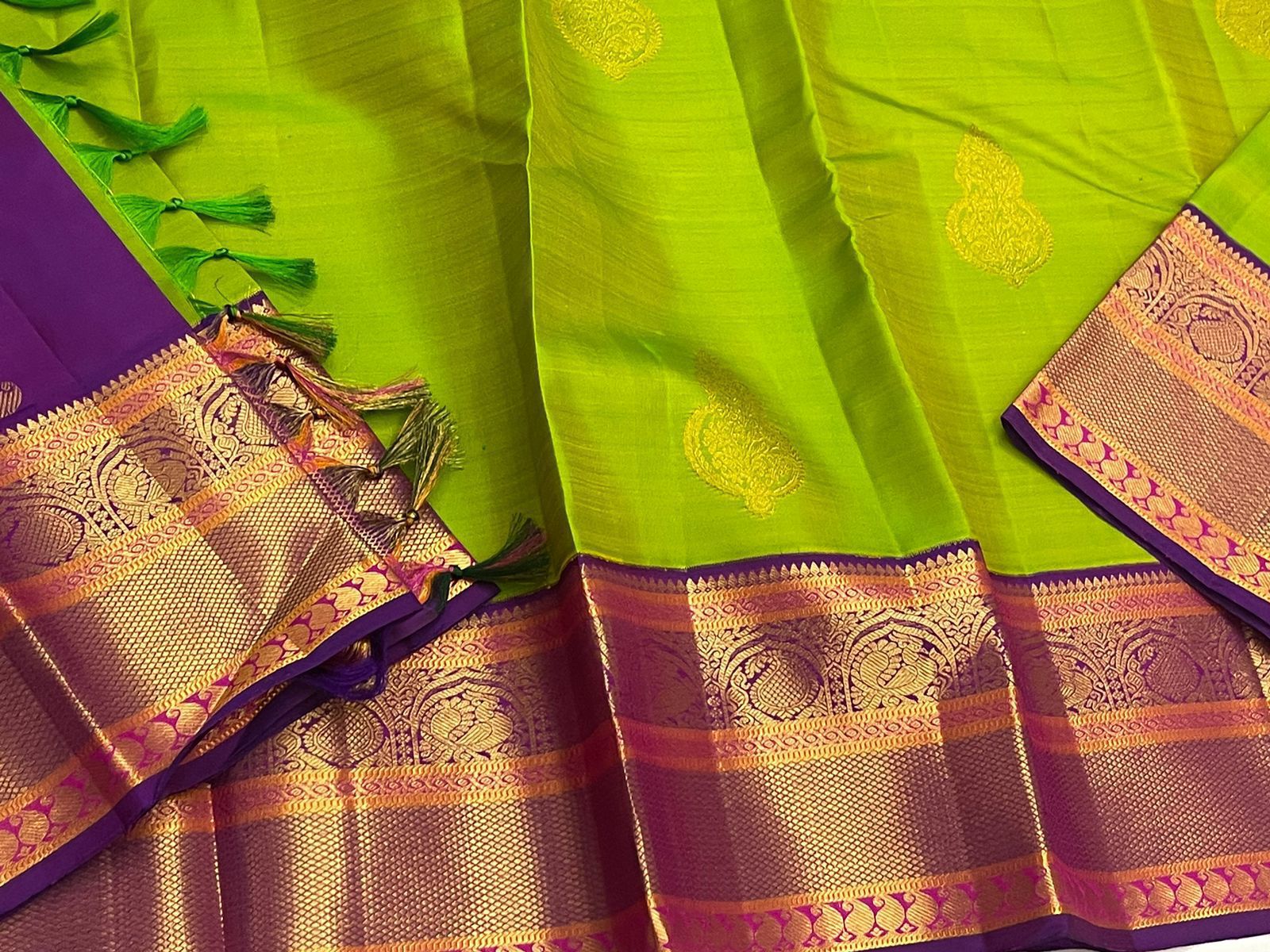 Classic Spring Green & Vadamalli 1gm Zari Korvai Kanchipuram Handloom Silk Saree SS26159
