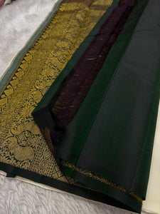 Classic Butter Cream & Bottle Green Kanchipuram Handloom Silk Saree SS26185